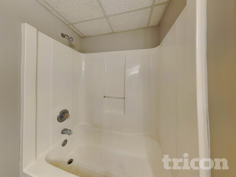Building Photo - 119 Glenda Ct