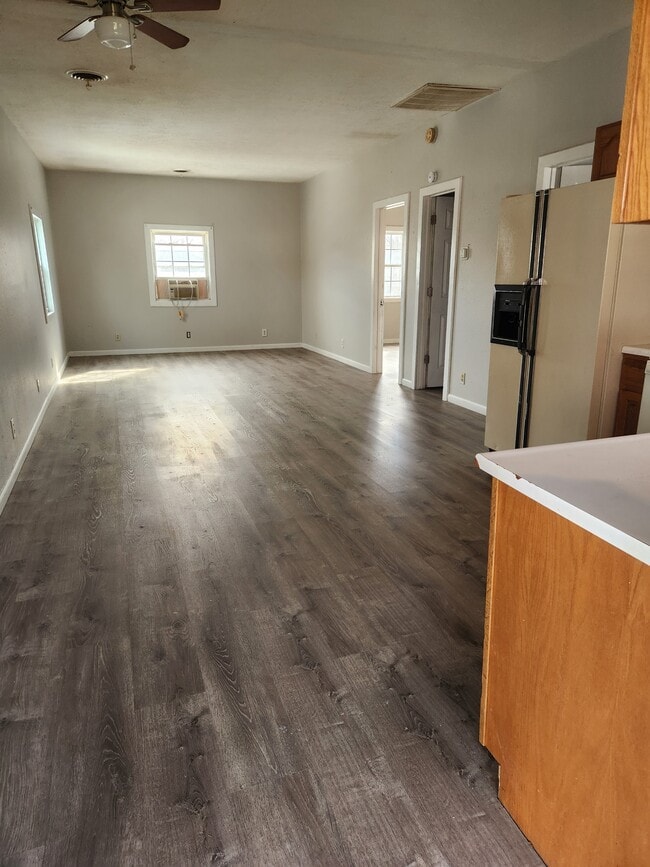 Building Photo - 1109 Erie St