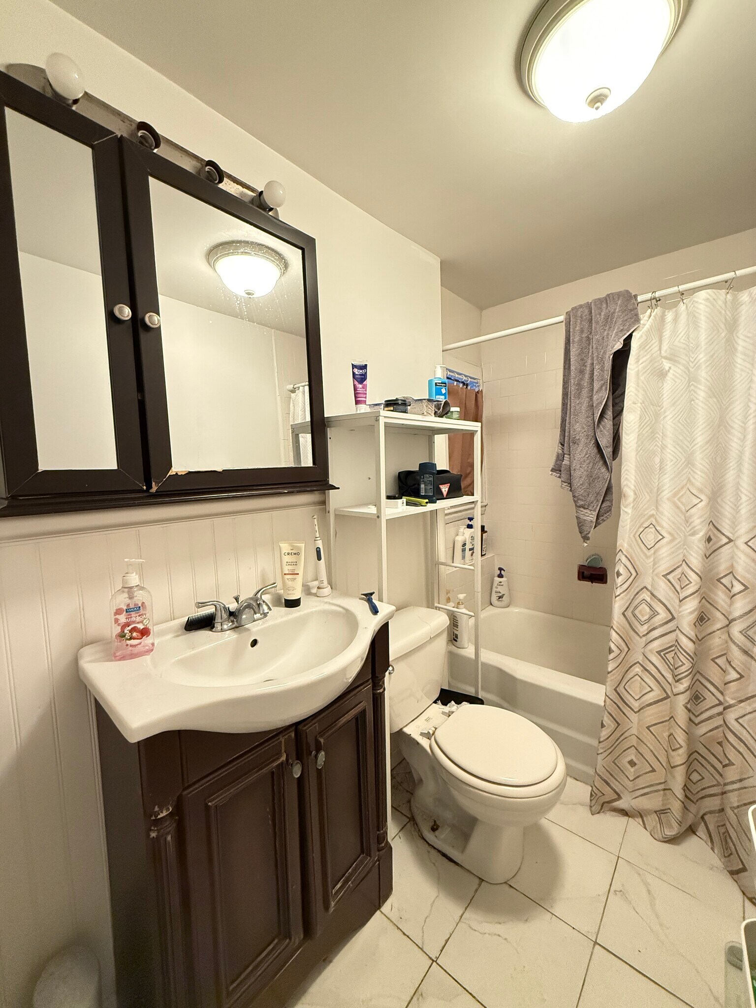 Building Photo - 1874 Commonwealth Ave