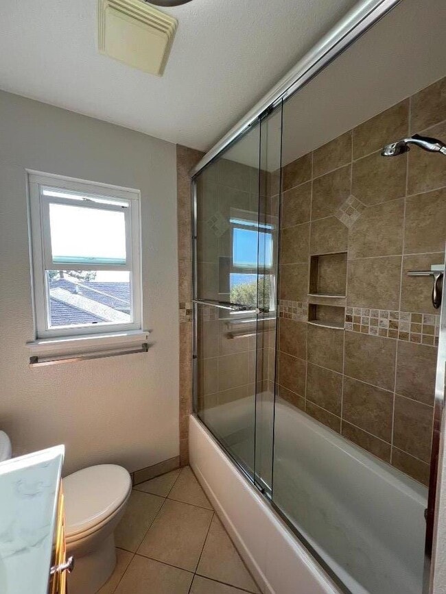 Building Photo - 3833 Brookdale Blvd