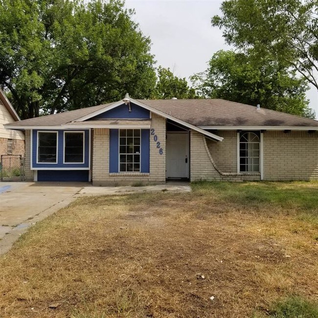 Building Photo - 2026 Beaver Bend Rd
