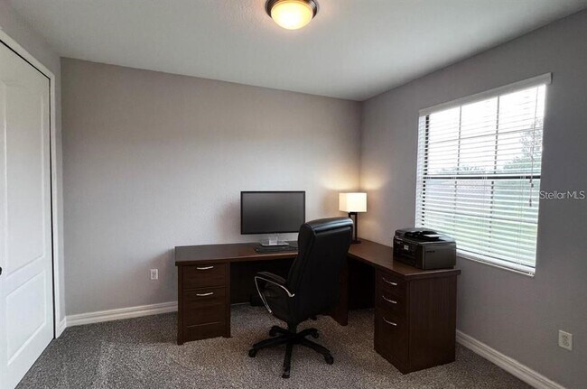 Building Photo - 10459 Stapeley Dr