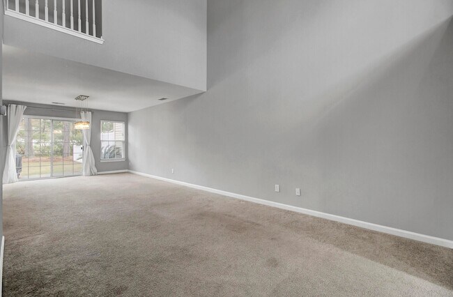 Building Photo - 9160 Maple Grove Dr