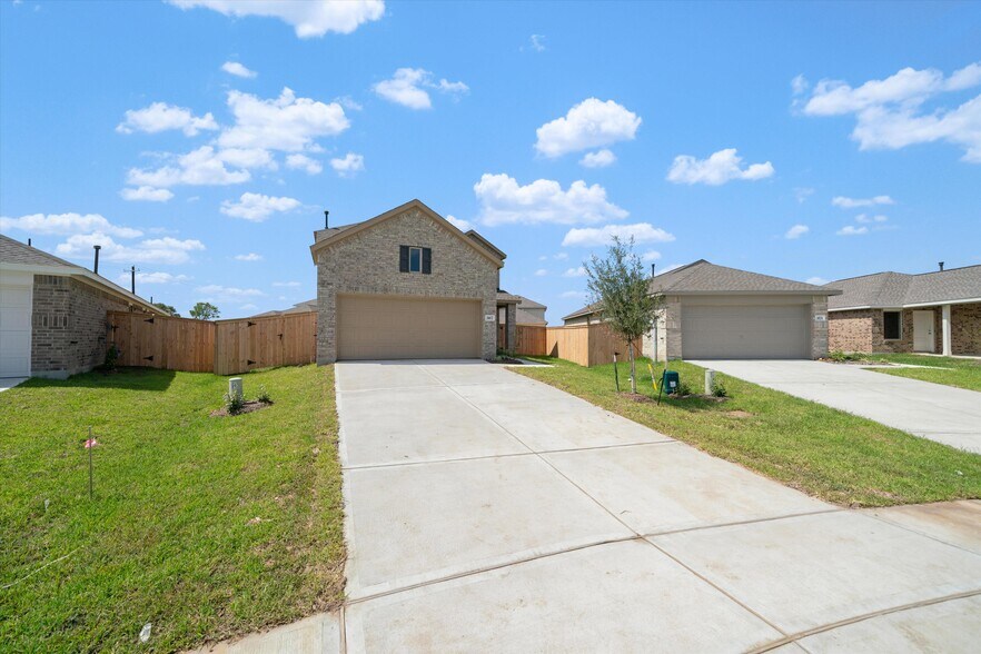 Building Photo - 3167 Savannah Rose Dr