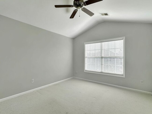 Building Photo - 1418 Hamlin Park Cir