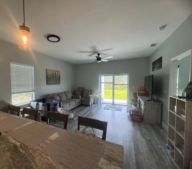 Building Photo - 3121 Vista Brook Dr