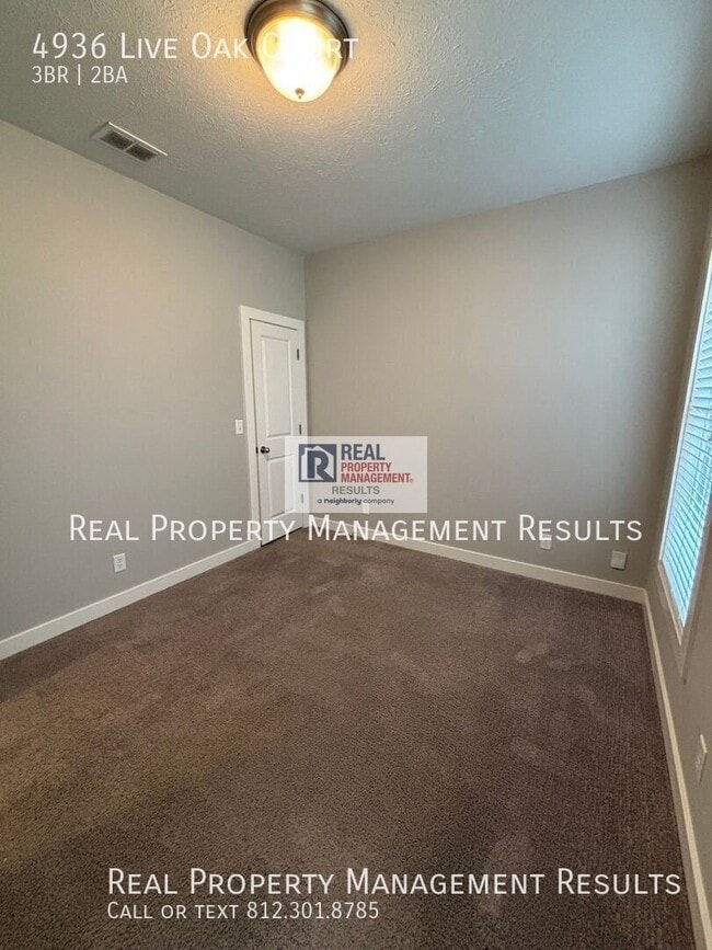 Building Photo - 4936 Live Oak Ct