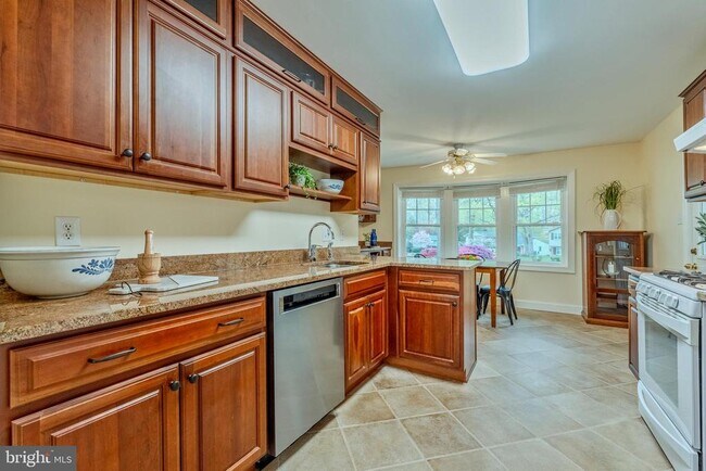 Building Photo - 8717 Higdon Dr