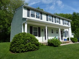 Building Photo - 73 Havenwood Holw