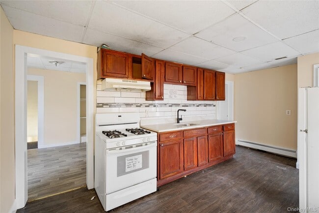 Building Photo - 61 Overlook Pl