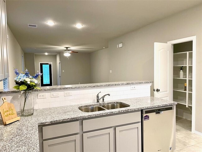 Building Photo - 31326 Spotted Saddle Hollow