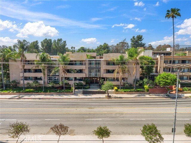 Building Photo - 17000 Burbank Blvd