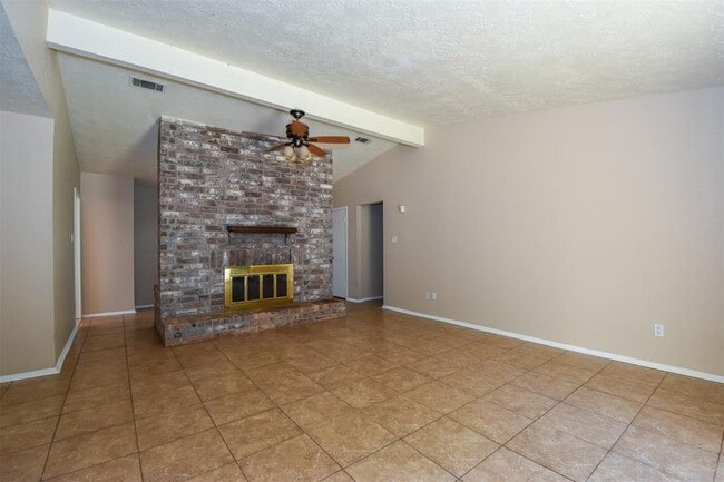Building Photo - 8515 Riverside Walk Ln