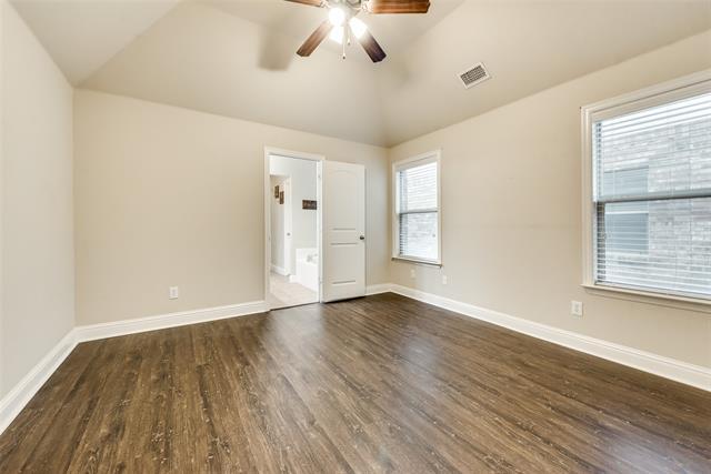 Building Photo - 1613 Applegate Way