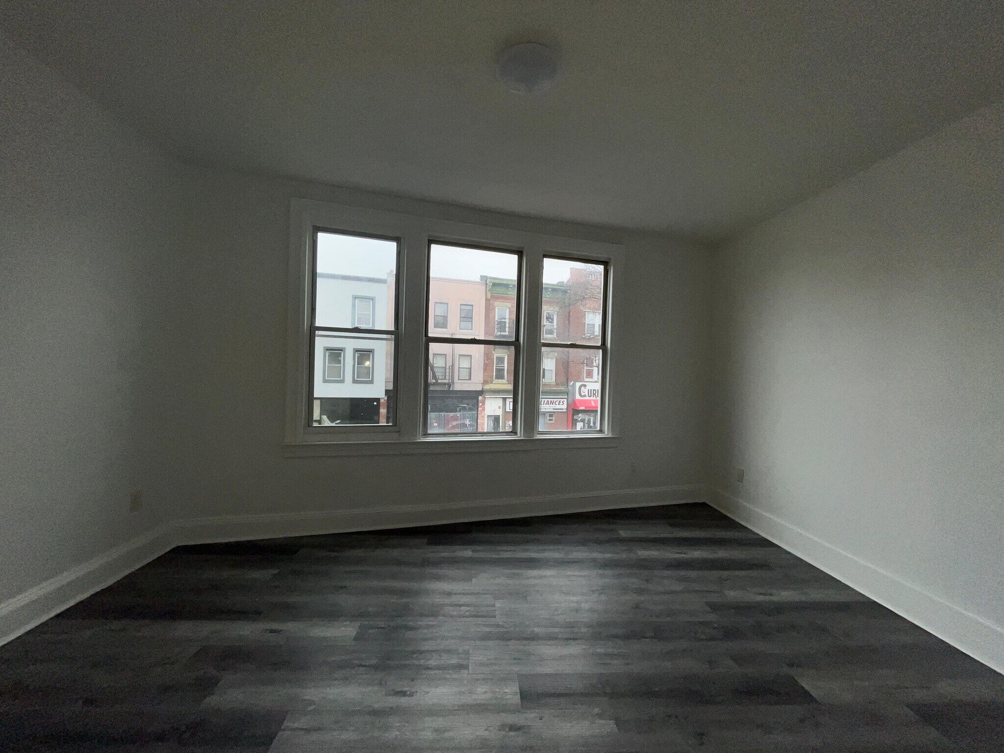 Building Photo - 108 Ocean Ave