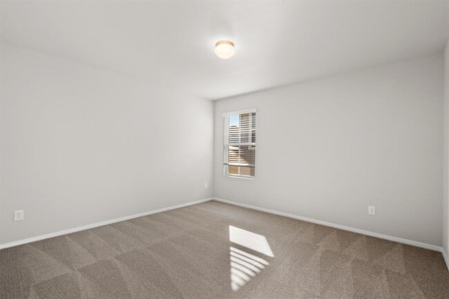 Building Photo - 2713 Towy Rd