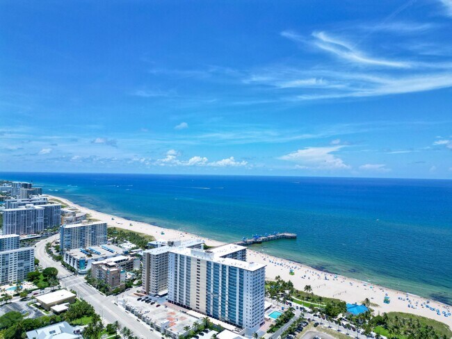Building Photo - 111 N Pompano Beach Blvd