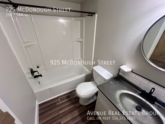 Building Photo - 925 McDonough St