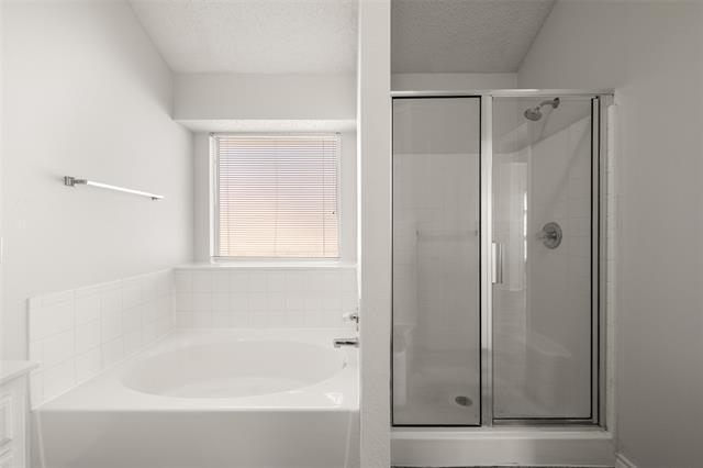 Building Photo - 1417 Warwick Dr