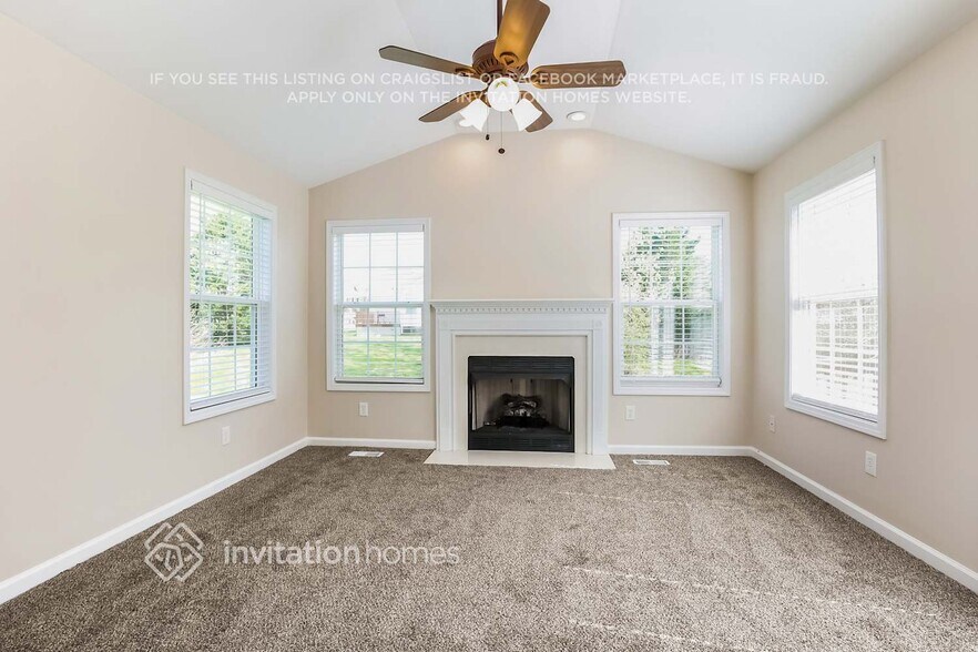 Building Photo - 2904 Checkers Ct