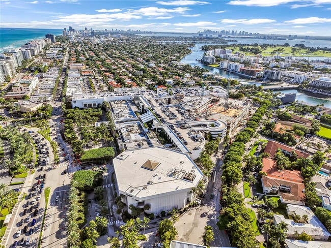 Building Photo - 10090 Bay Harbor Terrace