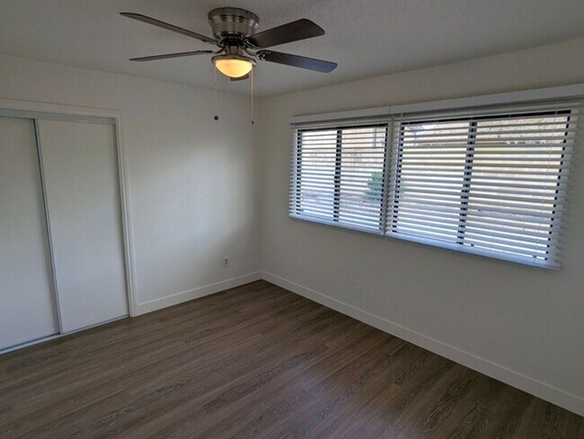 Building Photo - 3 BR / 2 BA Single Story Home in Serra Mesa