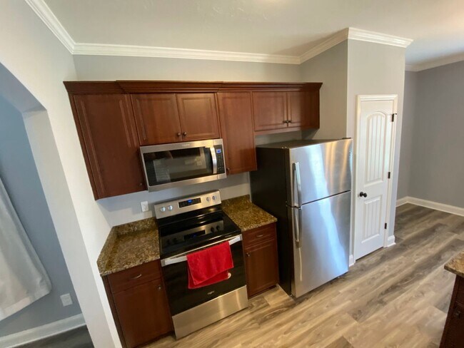 Building Photo - 70 Rachel Avenue