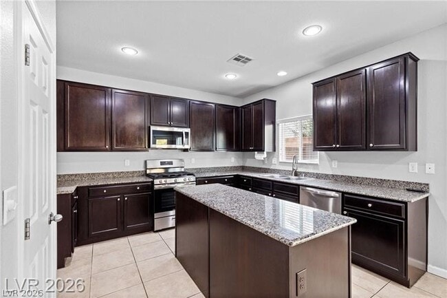 Building Photo - 5731 Port Douglas Ct