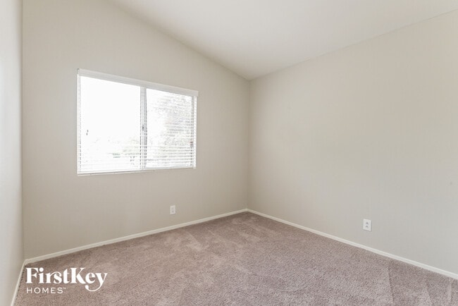 Building Photo - 1573 Alpine Hills Ave