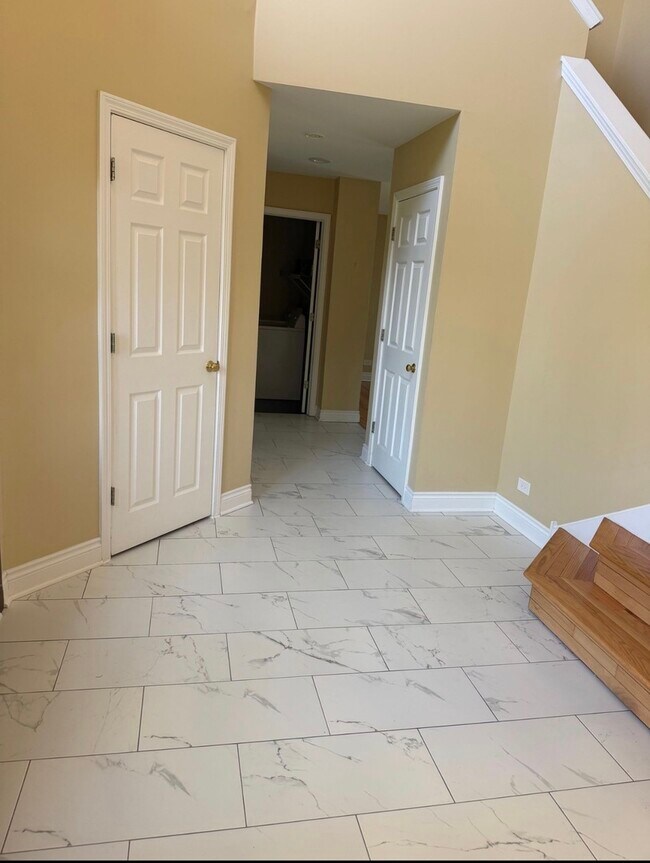 Building Photo - 426 Thunder Ridge