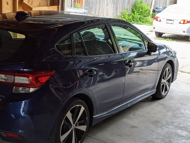 Garage, view to Ally - 4431 N Springfield Ave