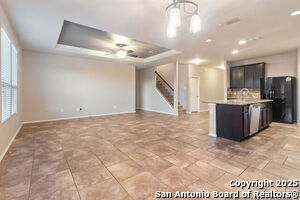 Building Photo - 730 Trinity Star