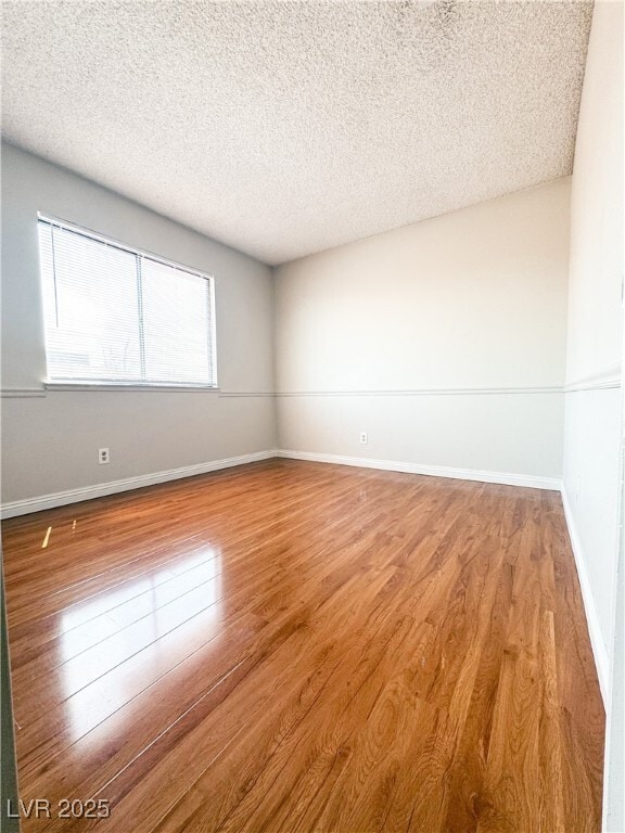 Building Photo - 6437 Peachwood Rd