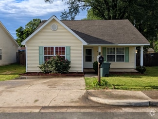 Building Photo - 2696 Wilson Dr NW