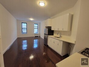 Building Photo - EAST 87TH STREET