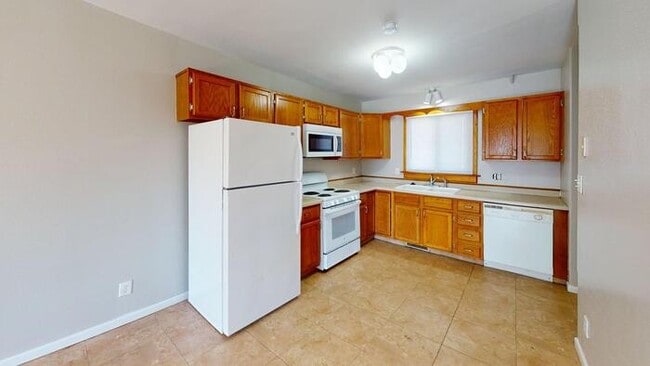 Building Photo - 502 N 26th St