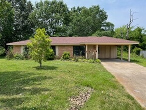 Building Photo - Renovated 3 Bedroom 1 Bath Home for Rent!