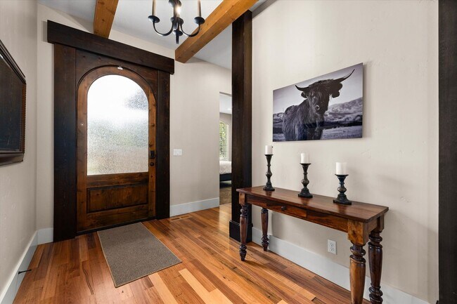 Building Photo - Luxury Furnished 4-Bedroom Home in Eagle's Bella Terra Neighborhood