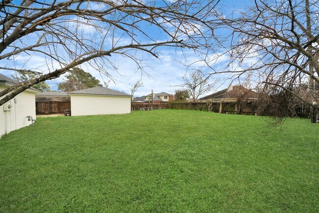 Building Photo - 13003 Foxburo Dr