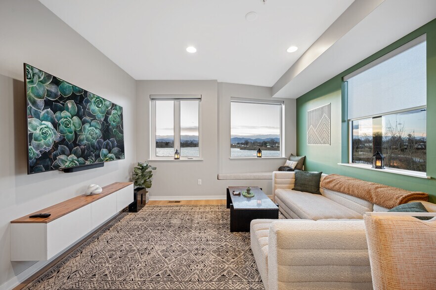 Building Photo - 3101 W 47th Ave