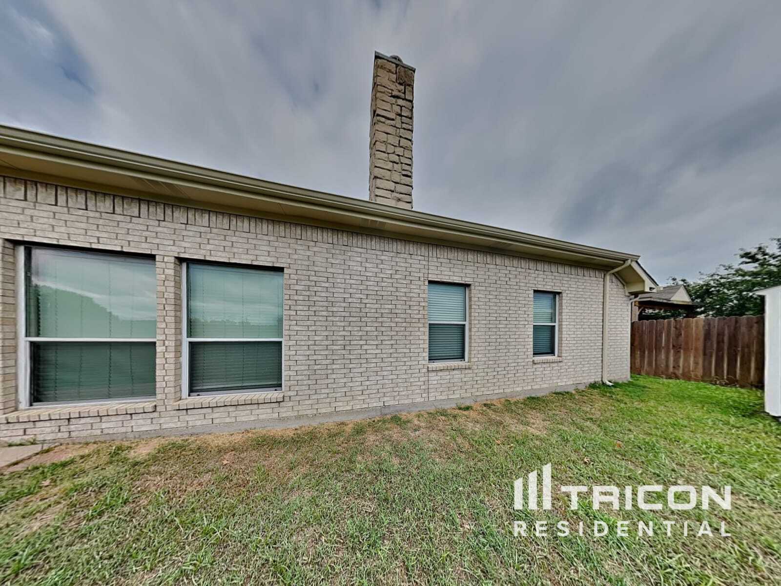 Building Photo - 102 Chesterfield Cir