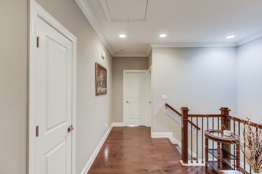 Building Photo - 2802 Avington Ln SE