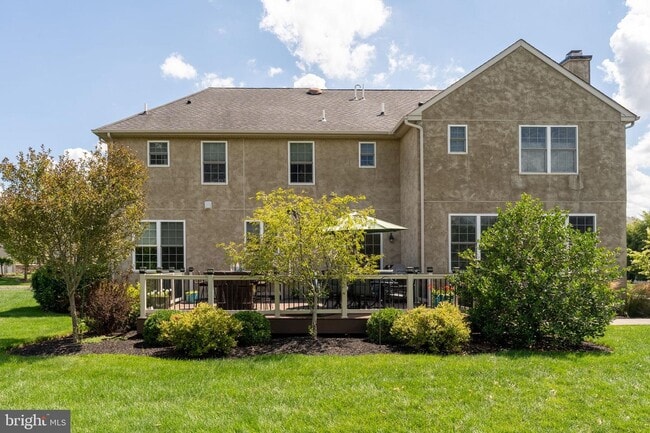 Building Photo - 921 Putting Green Cir