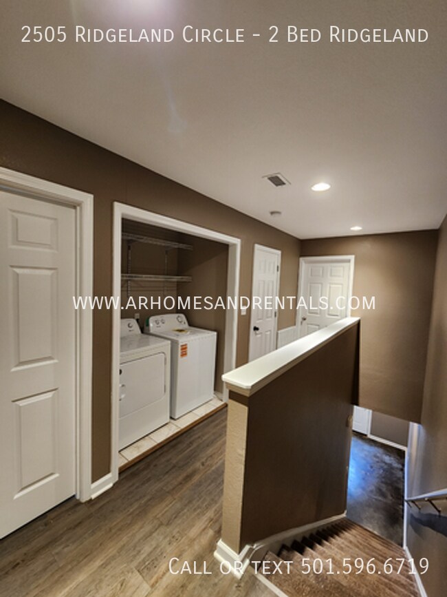 Building Photo - 2505 Ridgeland Cir