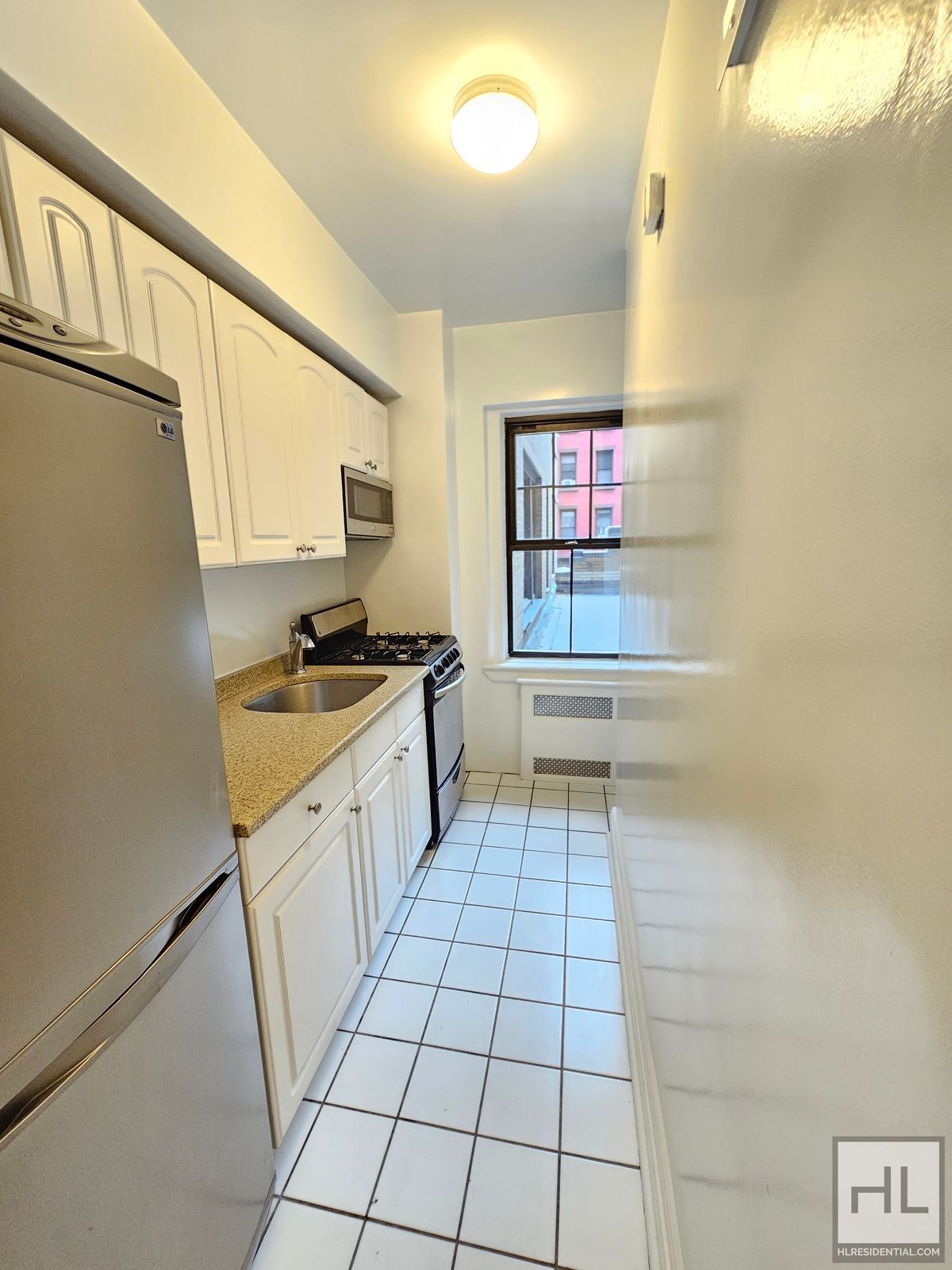 Building Photo - Studio Apartment in West Village | 2nd Flo...