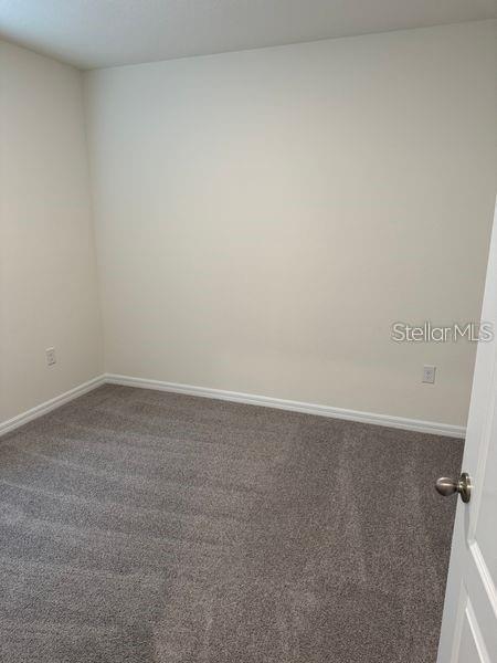 Building Photo - 5350 Hayloft Dr