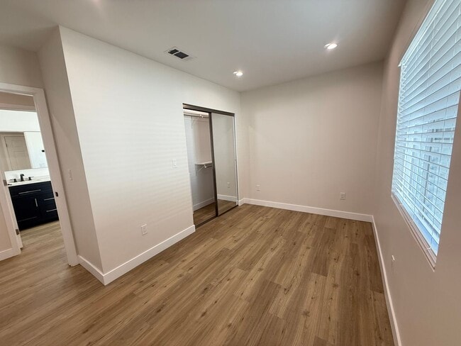 Building Photo - Prime Sylmar 2/2 brand new home