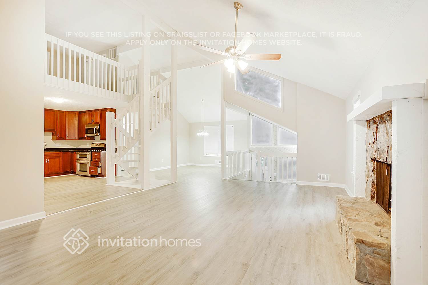 Building Photo - 2230 Rolland St