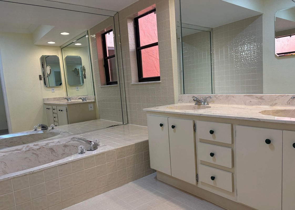 Building Photo - 21435 Campo Allegro Dr