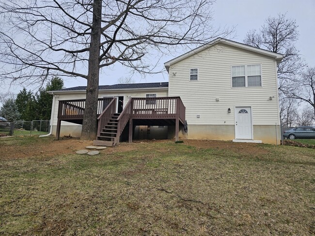 Building Photo - 189 Scarlet Oak Dr